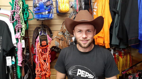 Игорь Андреев