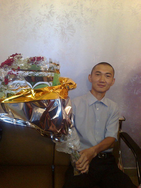 Олжас Салкебаев