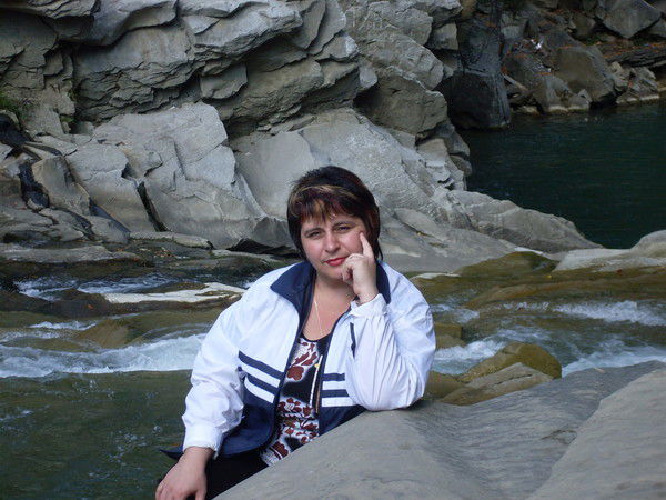 Лариса Сараф