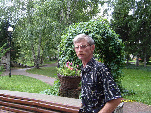 Евгений Аклеев