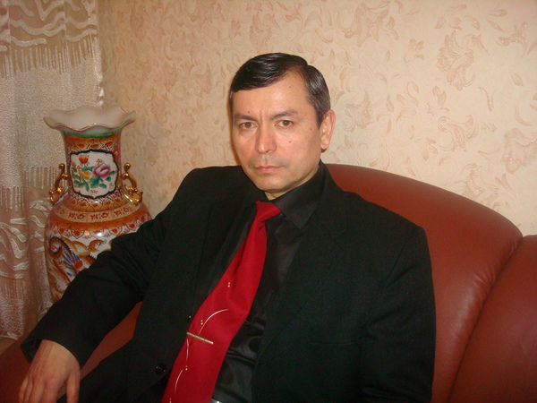 Наджат Насыров