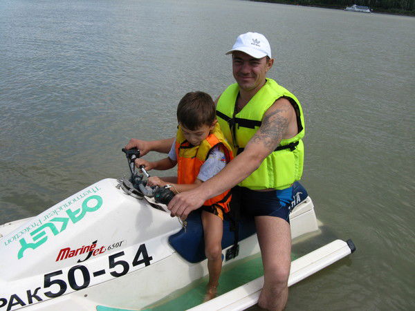 Евгений Валов