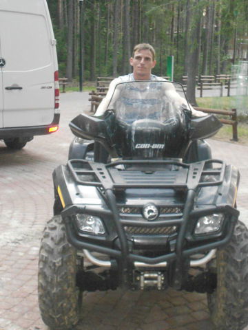 Женя Блинов