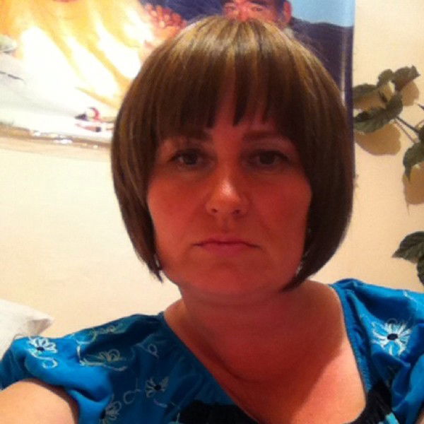 Марина Попова