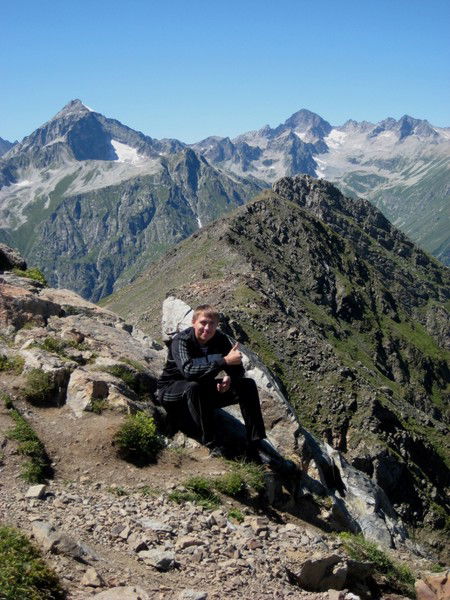 Руслан Айратович