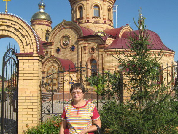 Людмила Попова