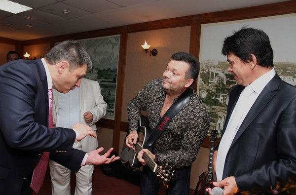 Альберт Шарапов