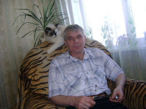 Александр Юровский