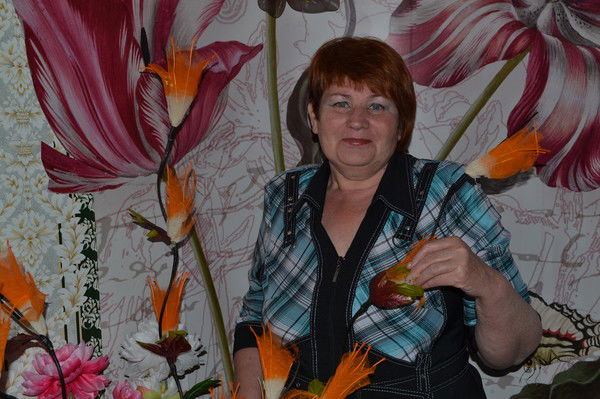 Зоя Суржанова