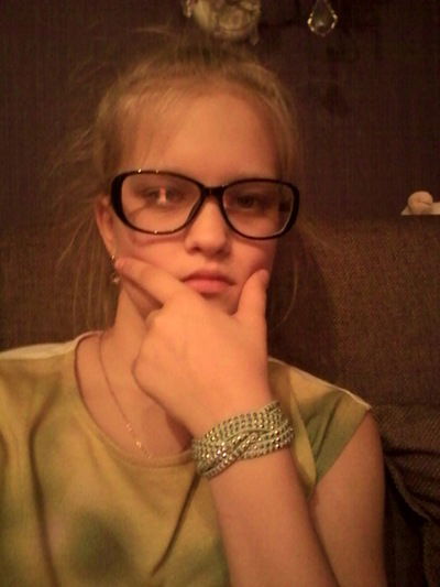 Влада Логинова