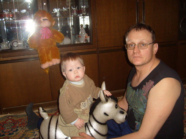 Игорь Сакварин