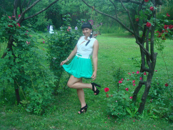 Яна Белоконь