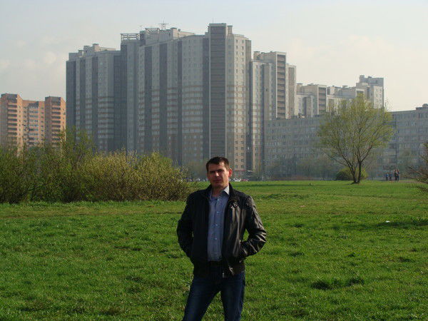 Александр Искандаров