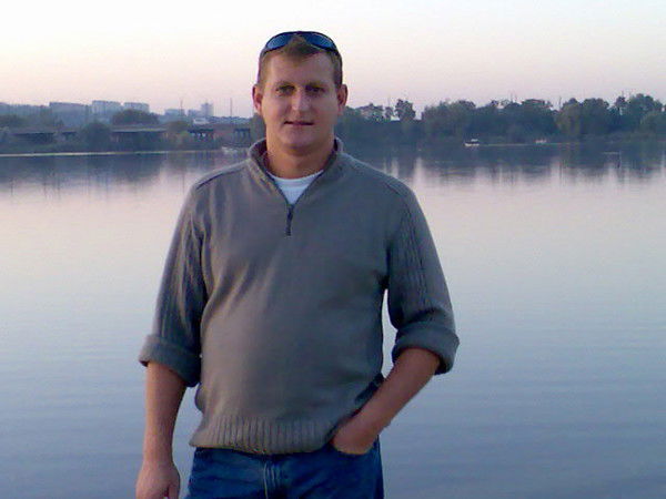 Александр Красников