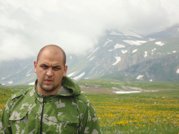 Неизвестно Неизвестно