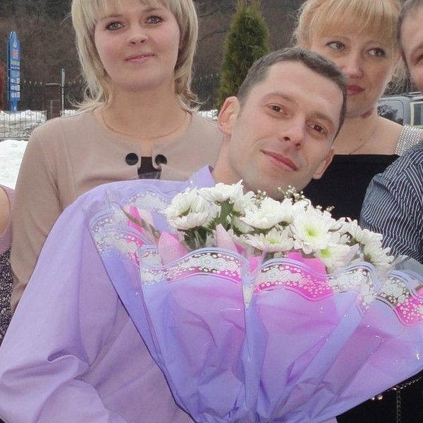 Роман Константинов