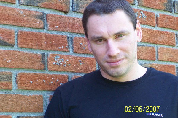 Alisher Rakhmatullaev