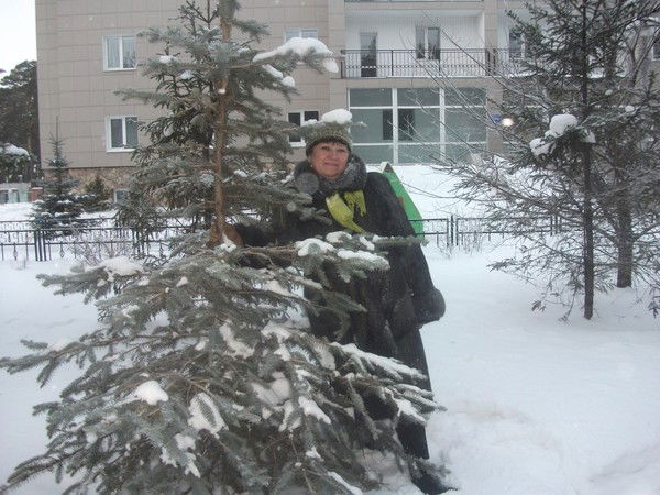 Роза Перова