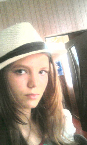 *ксения* *лях*