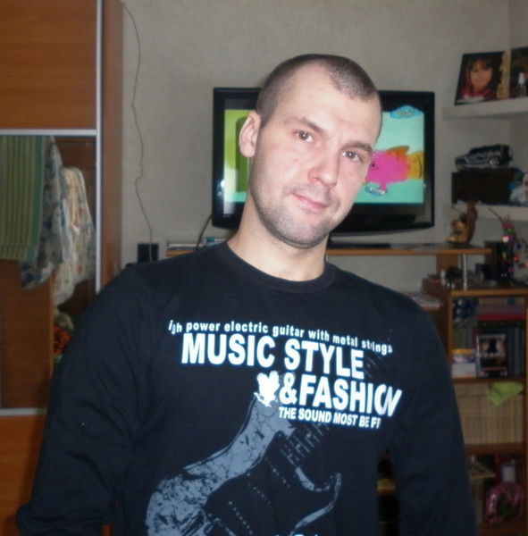 Денис Жуков