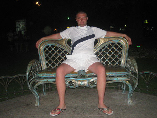 Александр Комиссаров