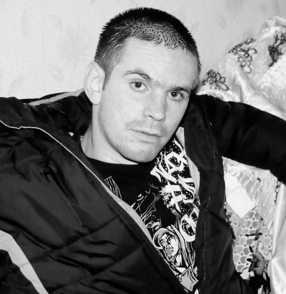 Денис Павлов