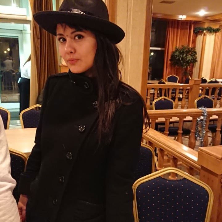 Лана Костина