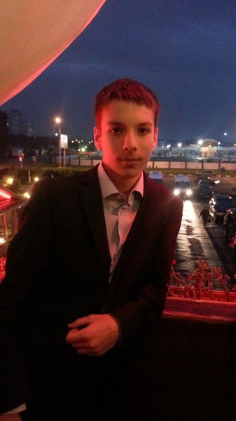 Алексей Литвинов