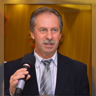 Виктор Балакирев