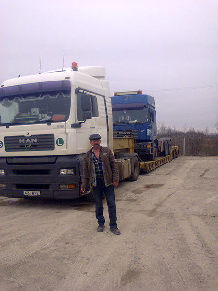 Юрий Олейник