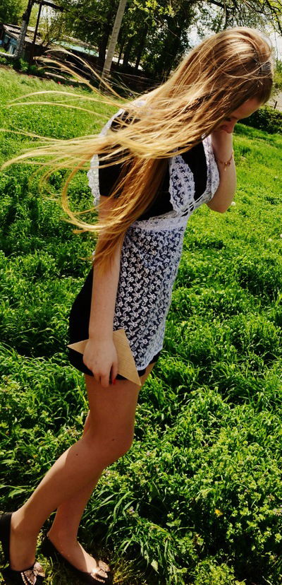 Александра Попова