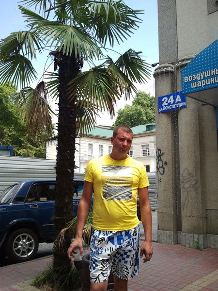 Илья Егоров