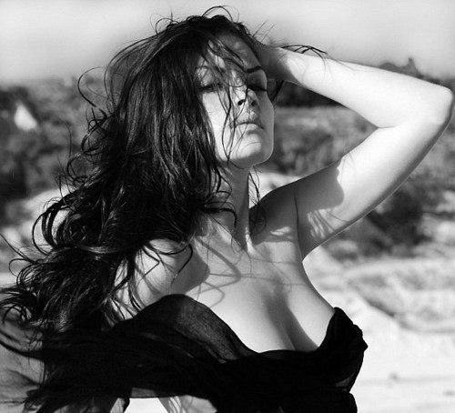 Ляззат Досова