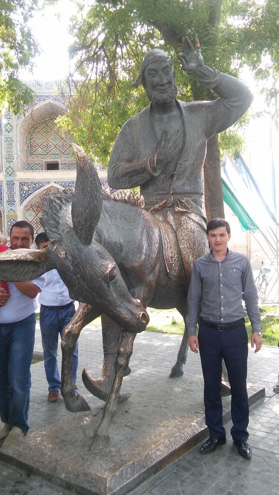 Ботир Уроков