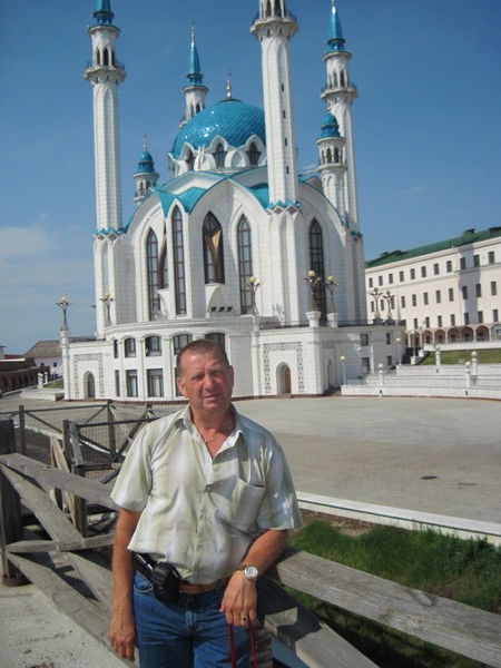 Раис Сафаров