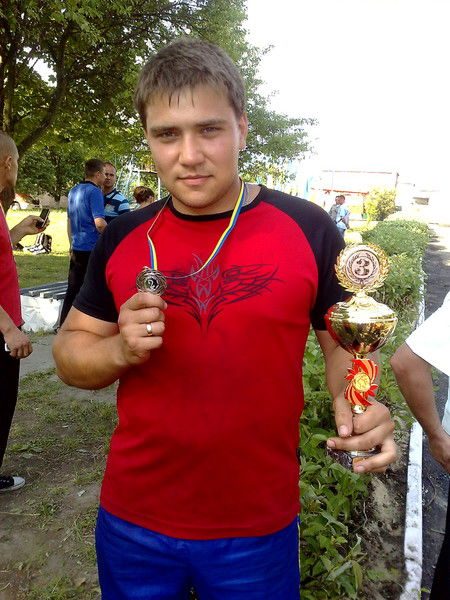 Саня Дмитриев