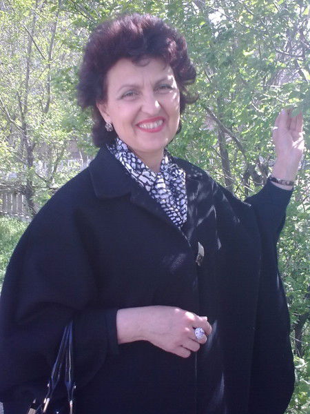 Елена Ахтемова