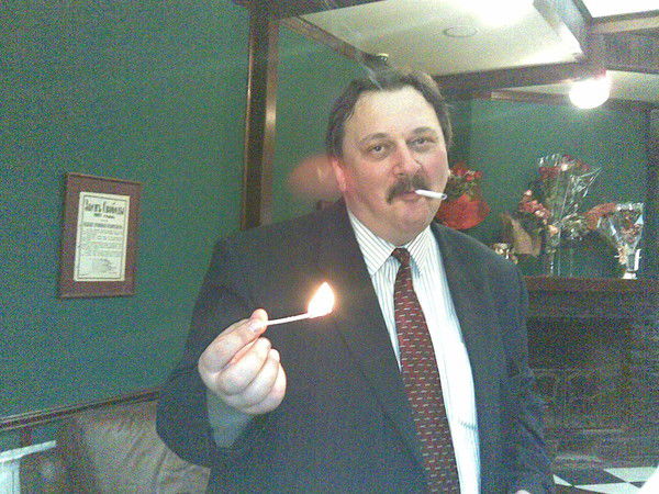 Александр Пивоваров