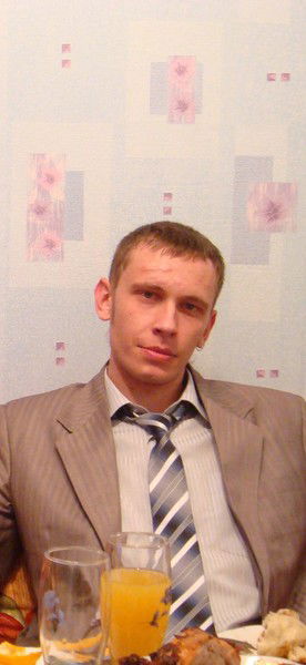 Денис Игонин