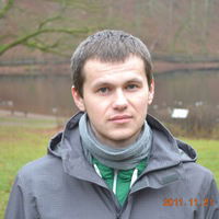 Артём Холецкий