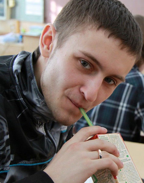 Денис Перлов