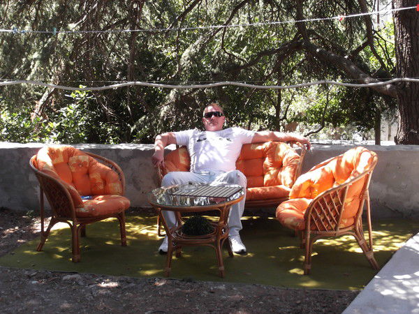 Антон Котов