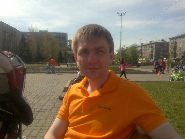 Дмитрий Левкин