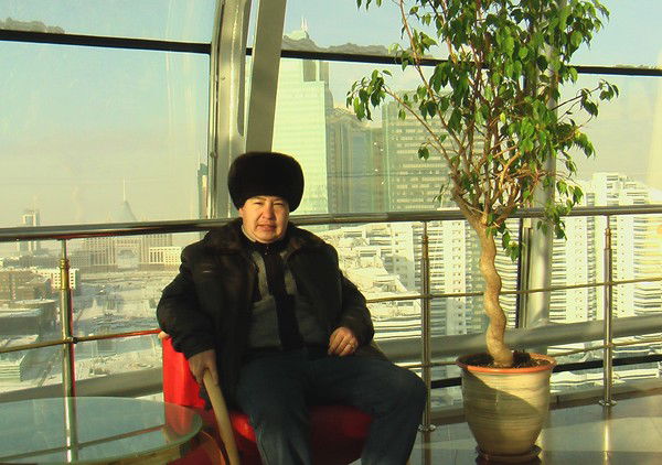 Ренат Есенев