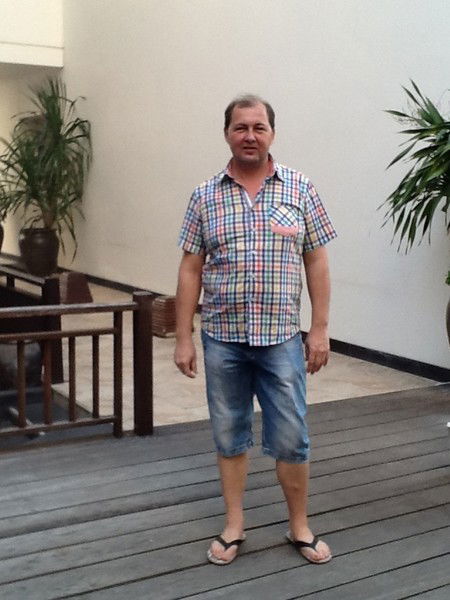 Дамир Дубин