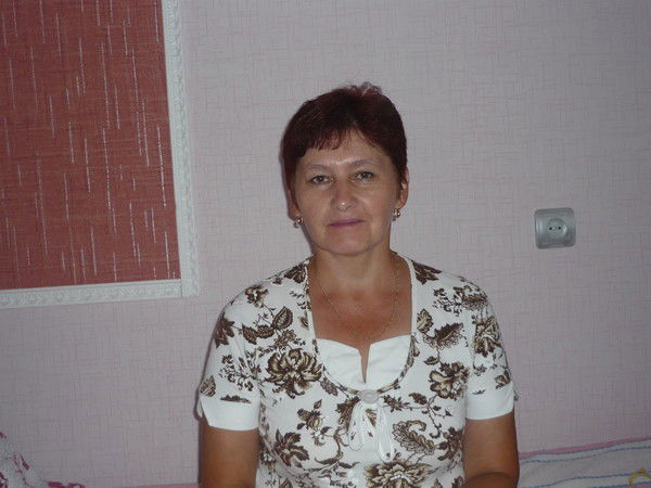 Нина Застоина