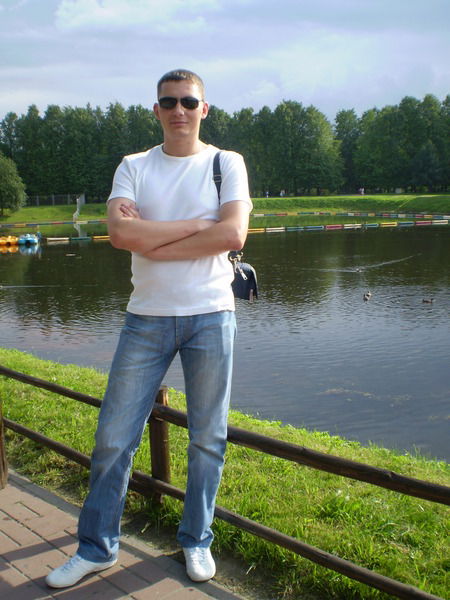 Илья Антонюк