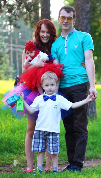 Анна Емельянова