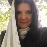 Алёна Леонова