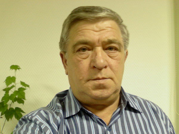 Борис Тихонов